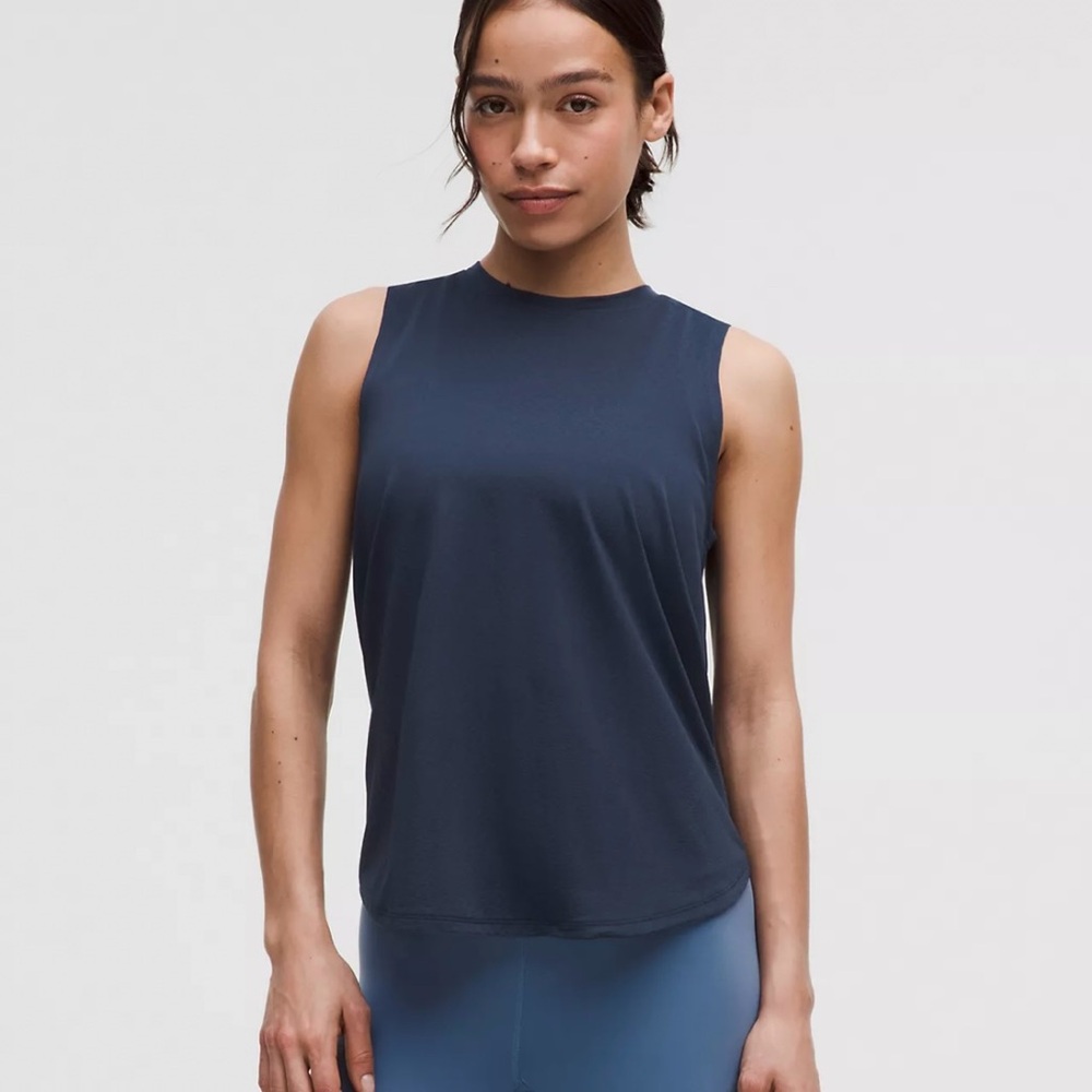 Lululemon lightweight split back tank top